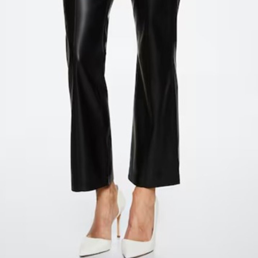 Mango leather effect cropped trousers – US size 6 (NWT)